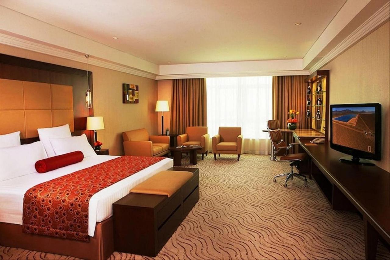 Hotel Classic Paradise New Delhi Exterior foto