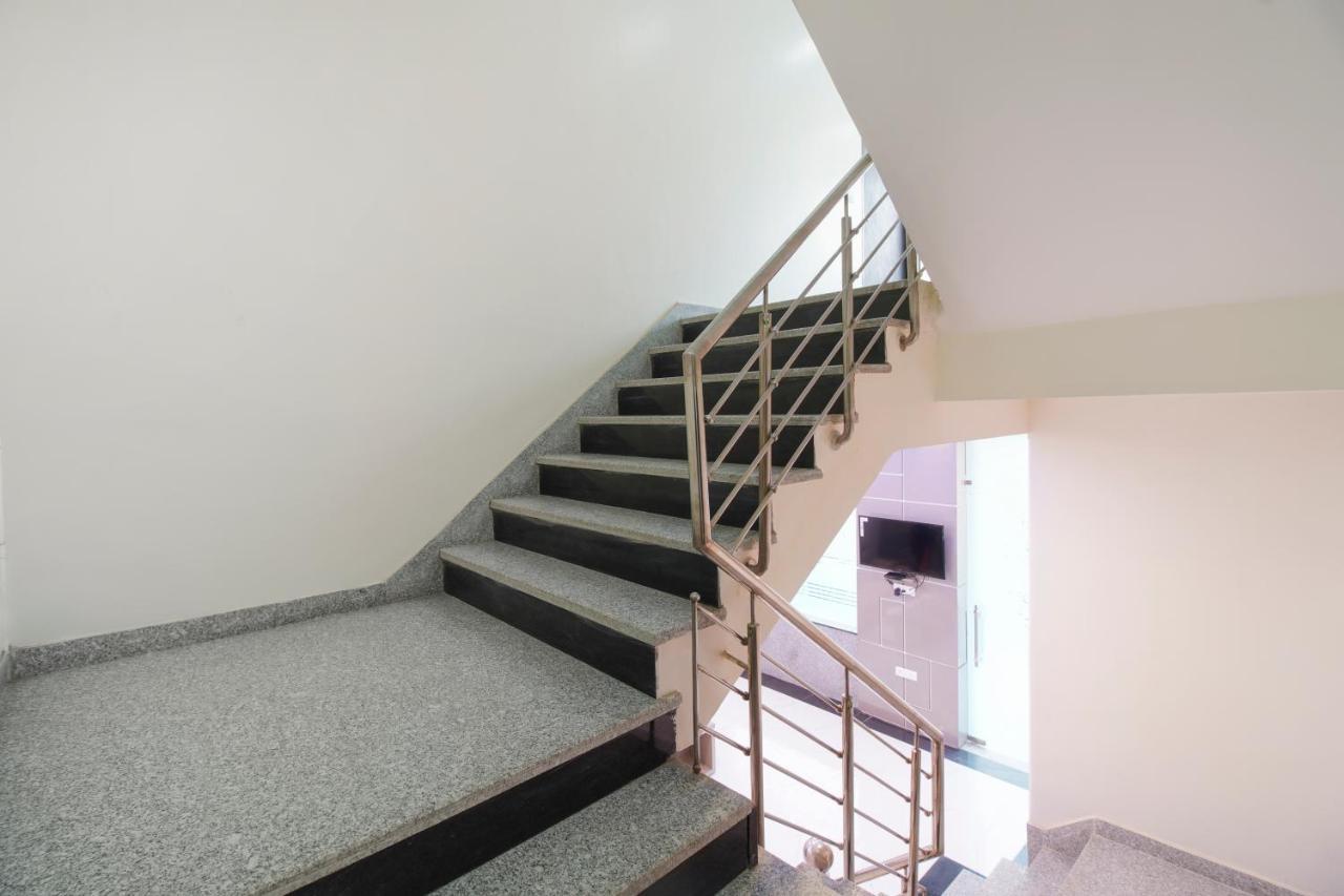 Hotel Classic Paradise New Delhi Exterior foto